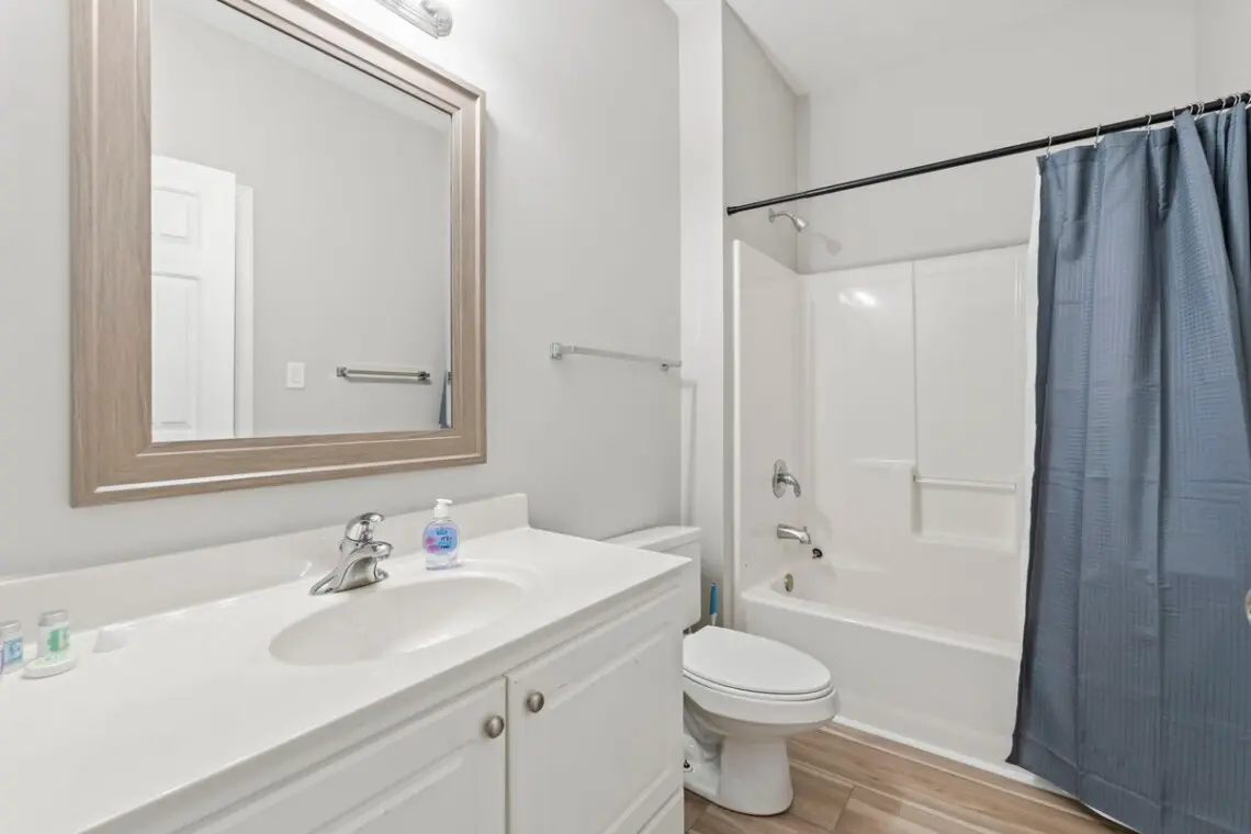 000e6148 2aed 4886 b352 4343747ff00d.jpg