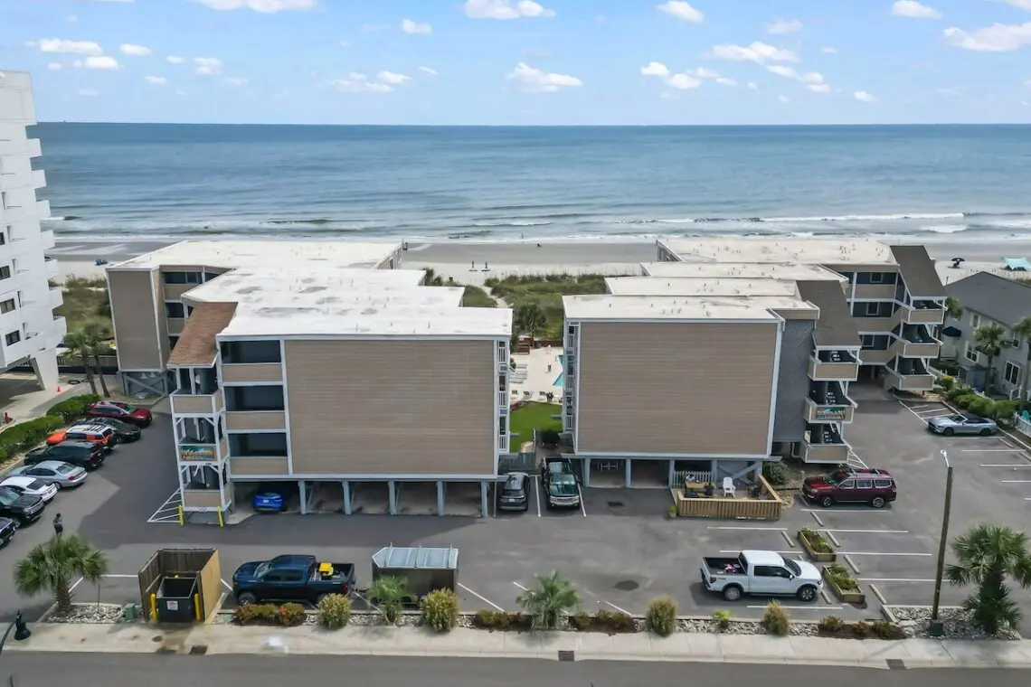 416d4040 2c16 44e9 8dec 8e4a23271de8.jpg