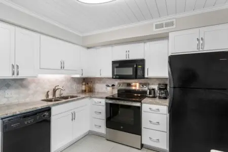 4f6560f0 01d4 4c92 8f68 969877a04c1f.jpg