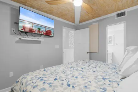 606c9559 9ef1 42e6 bda7 baa91b6a4ad1.jpg