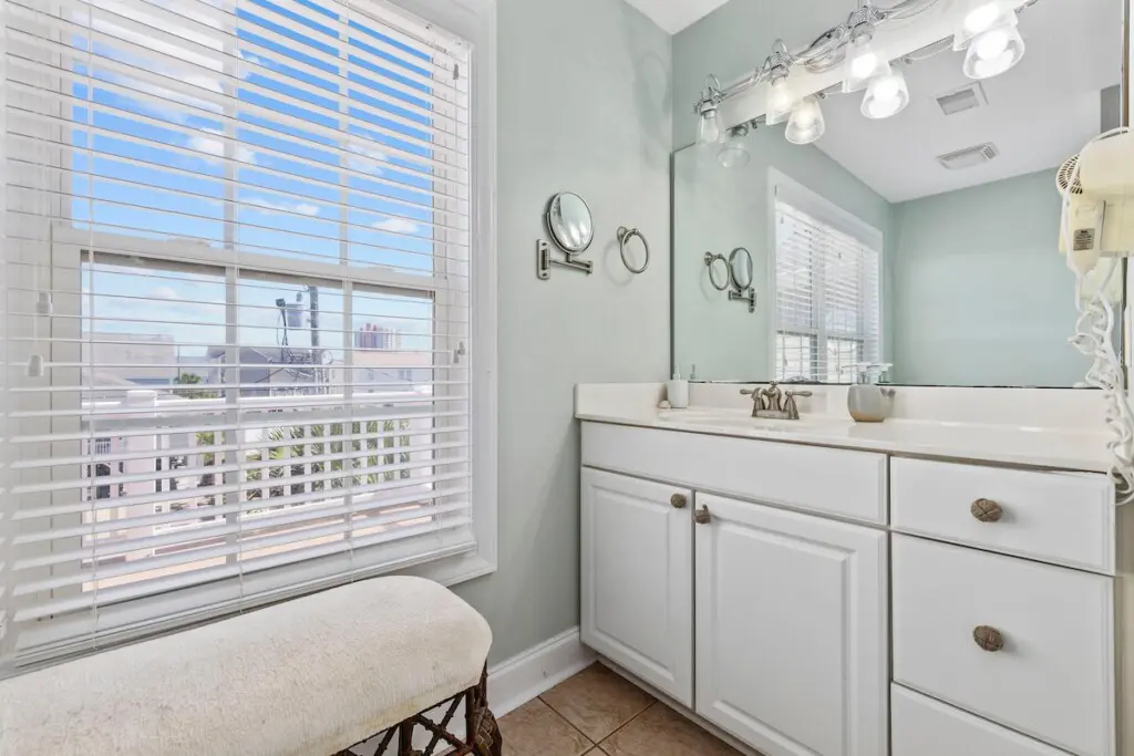 6a0260f9 d5fa 49d5 82b5 7289af0f1804.jpg