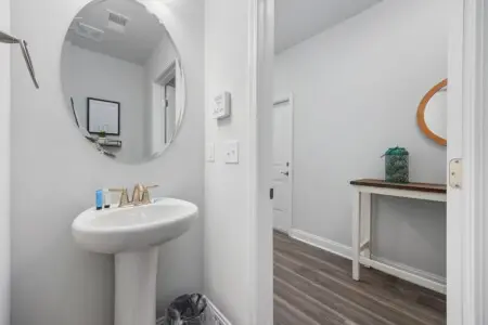 7df9e0a3 e9a7 456a bfbe d8e033a61f73.jpg