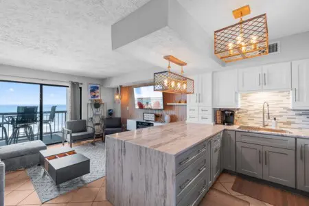 8642e0ad c64b 4b17 9cef 9192f3b63294.jpg