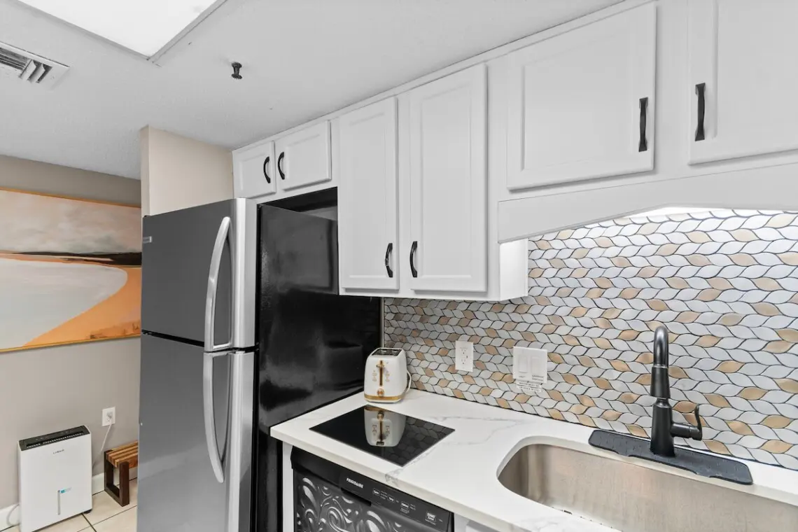 87450606 6c35 4fa2 83fd ebd759ab59fd.jpg