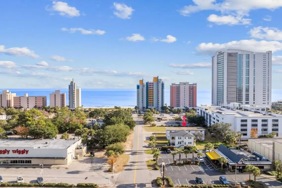 88c96ceb b2a4 4064 87b1 c3563d1d787a.jpg