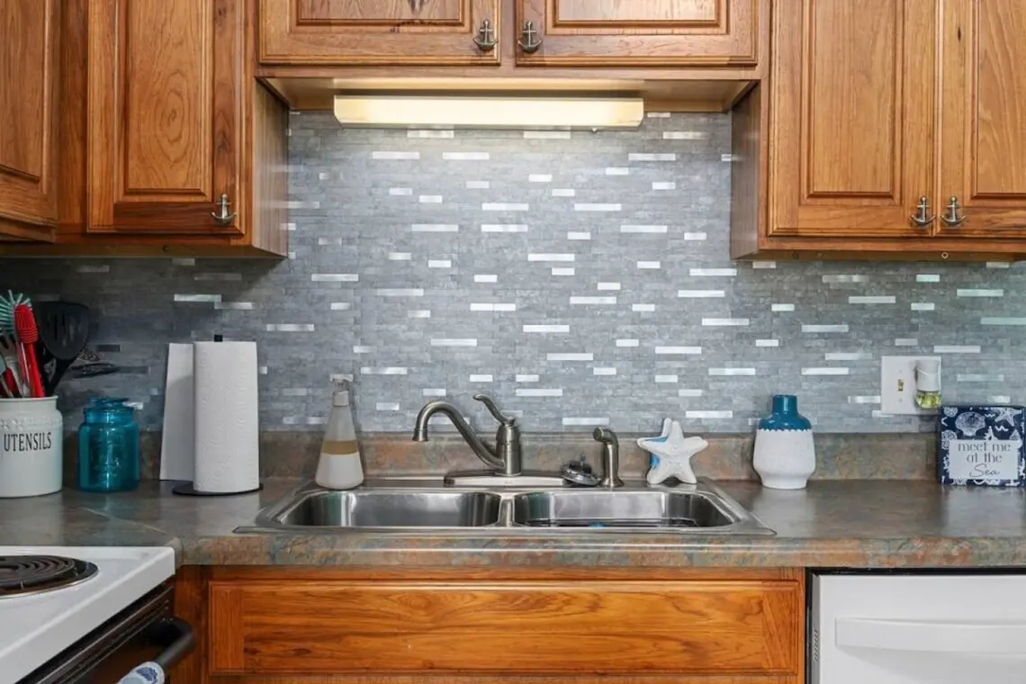 92303208 4f96 4b38 8b45 947eaca3cef6.jpg