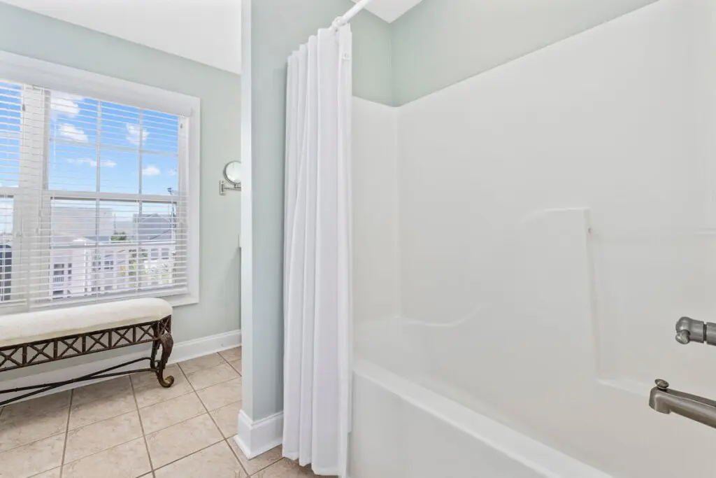 9d33438b 162c 41d0 ae47 5c78f7ac936c.jpg