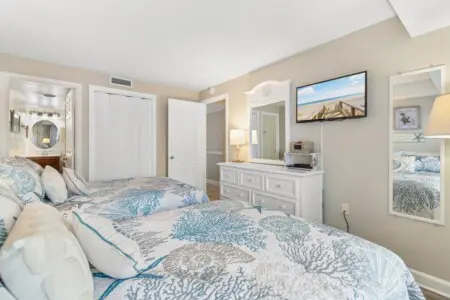 a33523c1 6681 403b a6e5 fe2db4c65762.jpg