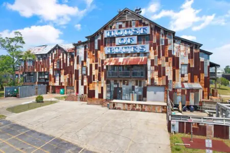 b5033f04 6b0e 4027 9381 15cc8d61273d.jpg