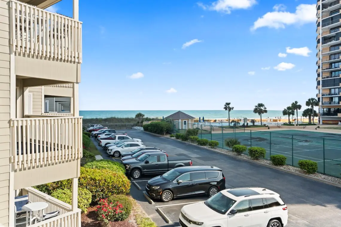 b591c250 5980 4db6 92a4 f435a450a39b.jpg