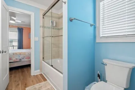 be407215 2950 4d8f a245 f6915935f050.jpg