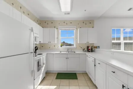 da8b9f48 c94b 40b7 aa1a bc017c7ac7ad.jpg