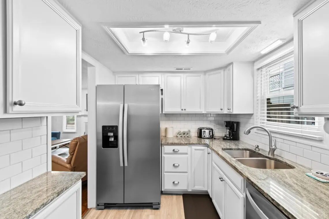 e617907f a490 4089 aead c1f749bdbb62.jpg