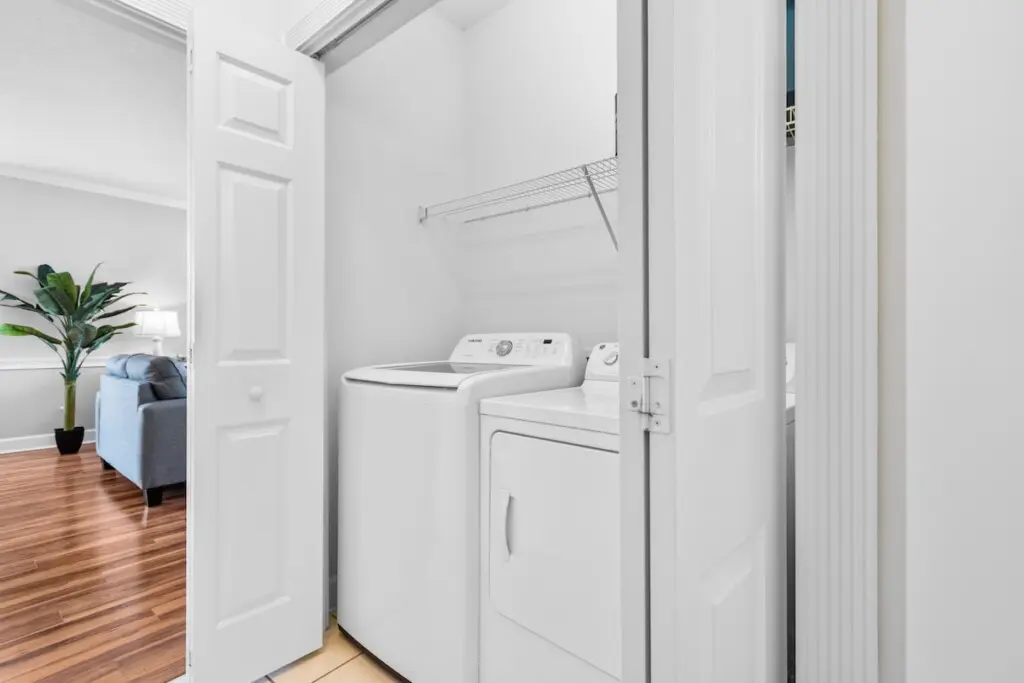 f71e1640 715d 4b27 a8af f25ad63470eb.jpg