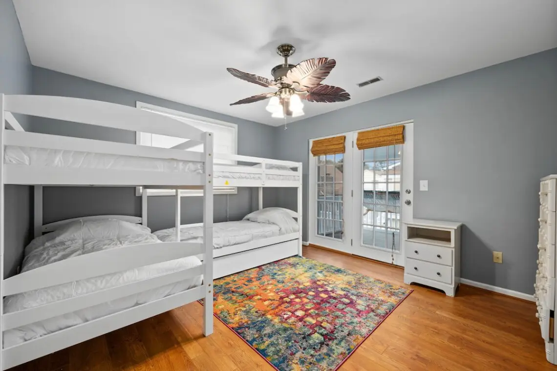 fbe9f9dd fe1d 4894 9b03 fc18811f9c0b.jpg