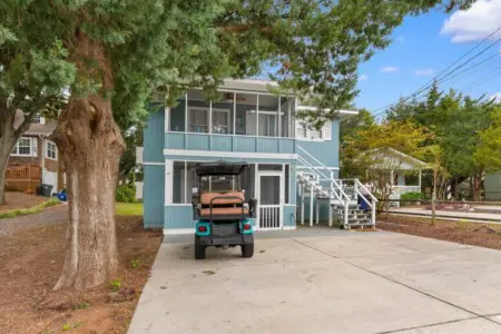 fc120464 2bc6 48c2 868b 0ff0a2b6d878.jpg