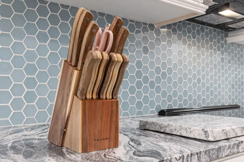 14 web or mls full 30 wj0xyb.png.jpg