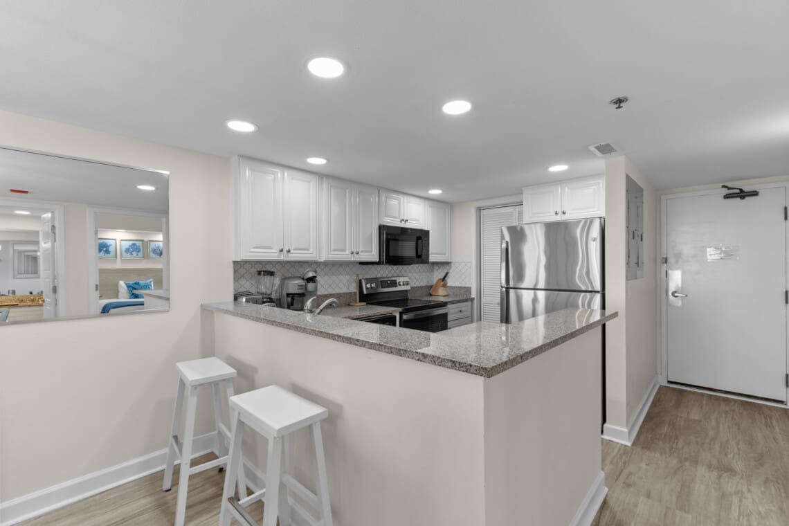 BeachCoveUnit604 3 cwgdwk.png.jpg