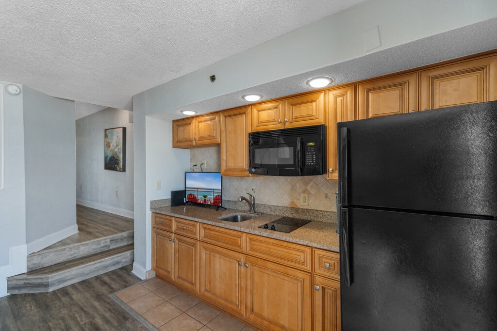 4800SOceanBlvd619 10 xh7rl4.png.jpg