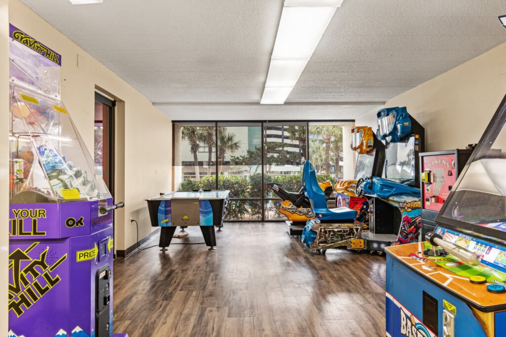 6900NOceanBlvd1234 35 xnokpp.png.jpg