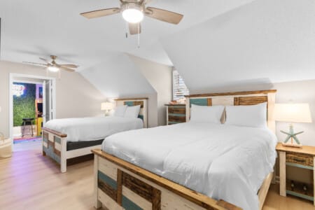 2010HillsideDrBedrooms 8 sbmogi.png.jpg