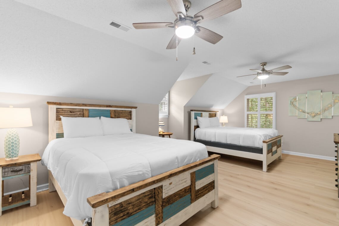 2010HillsideDrBedrooms 9 fi9paz.png.jpg