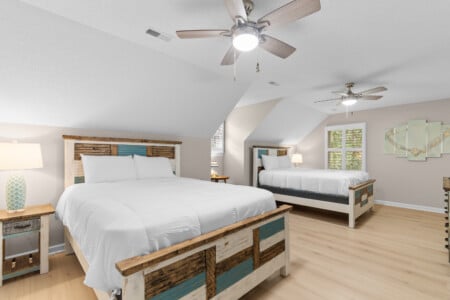 2010HillsideDrBedrooms 9 fi9paz.png.jpg