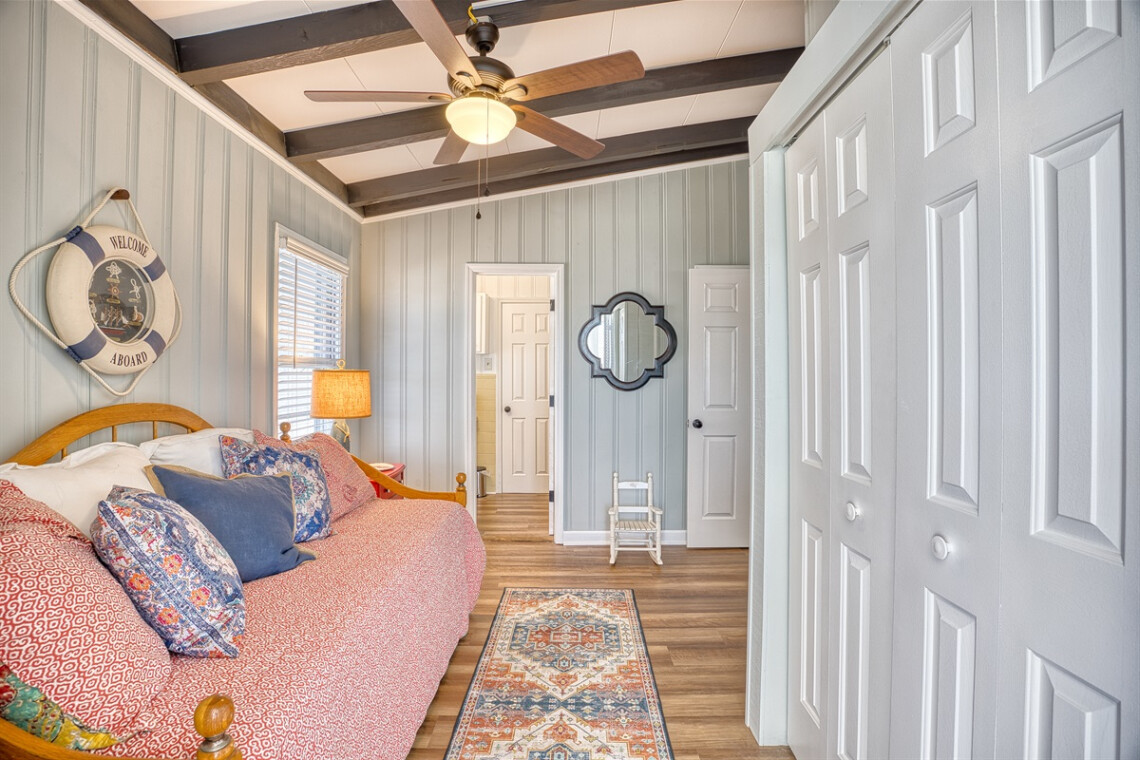Upstairs Daybed sst9a7.png.jpg
