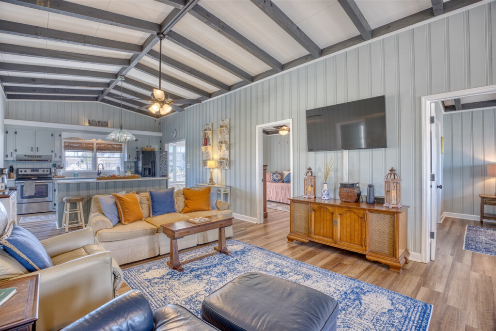 Upstairs Living Room 2 ldhrhq.png.jpg