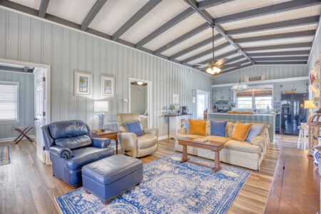 Upstairs Living Room 3 njbnzp.png.jpg