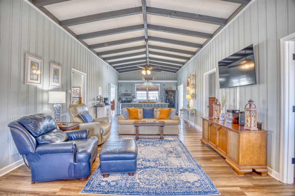 Upstairs Living Room zcpz7m.png.jpg